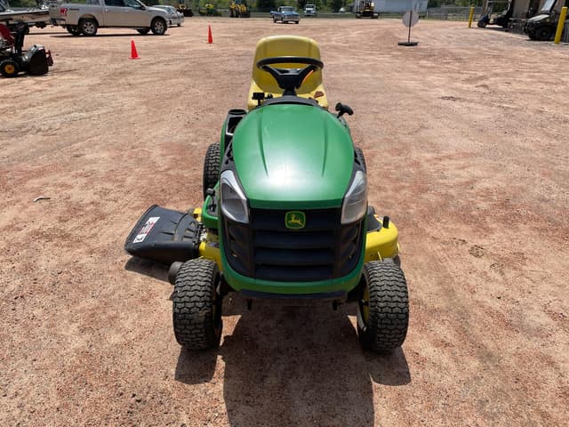 Image of John Deere E140 equipment image 1
