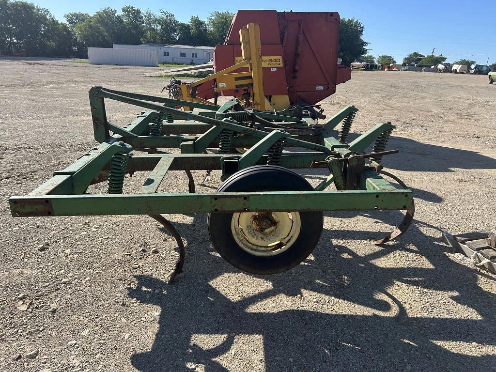Image of John Deere E1600 Image 1