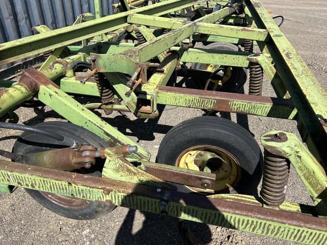 Image of John Deere E1600 equipment image 4