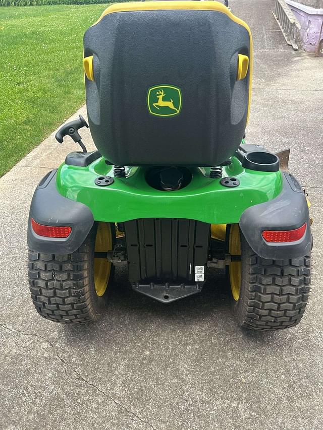 Image of John Deere E180 equipment image 2
