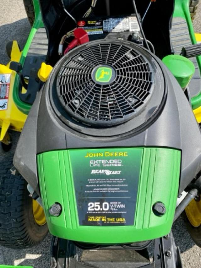 Image of John Deere E180 equipment image 4