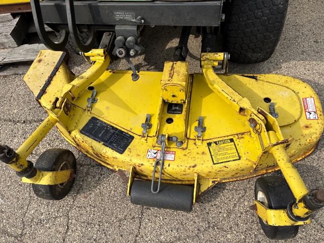 Image of John Deere F910 equipment image 2