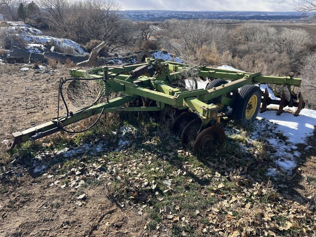 Image of John Deere EH1H1 equipment image 1