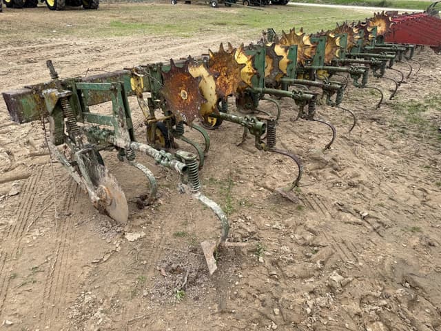 Image of John Deere RM equipment image 3