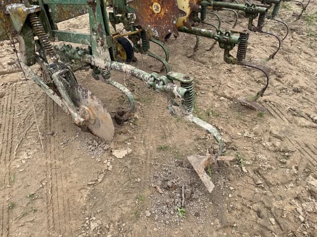 Image of John Deere RM equipment image 4