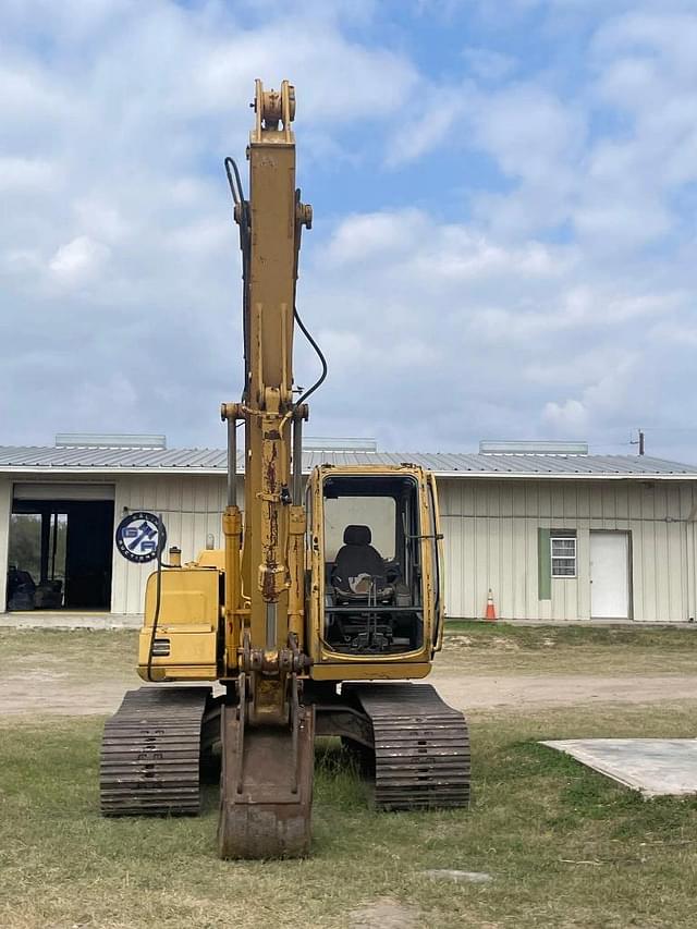 Image of John Deere 120 equipment image 3