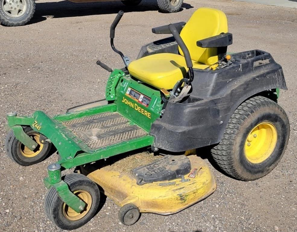 Image of John Deere EZtrak Primary image