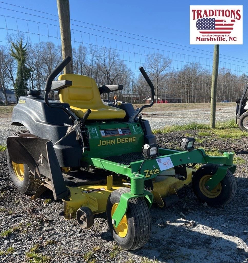 Main image John Deere EZtrak