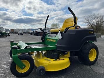 Main image John Deere Z225