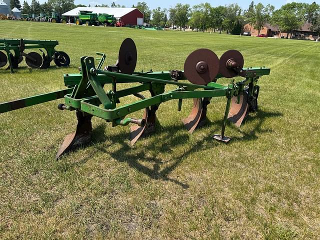 Image of John Deere F125 equipment image 2
