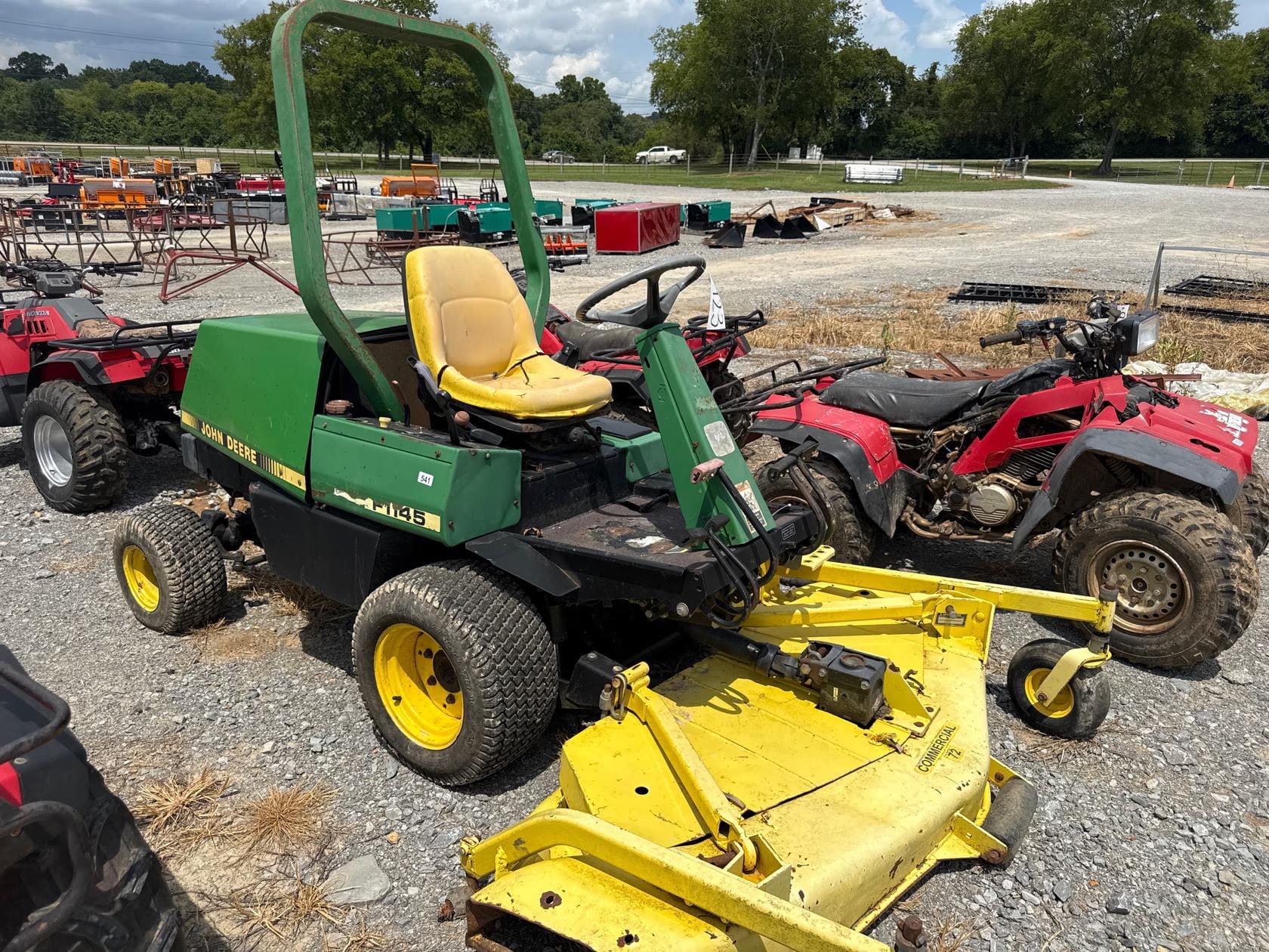 John Deere F1145 Equipment Image0