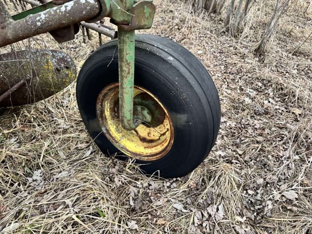 Image of John Deere F1350 equipment image 3