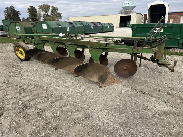 Image of John Deere F135A equipment image 1