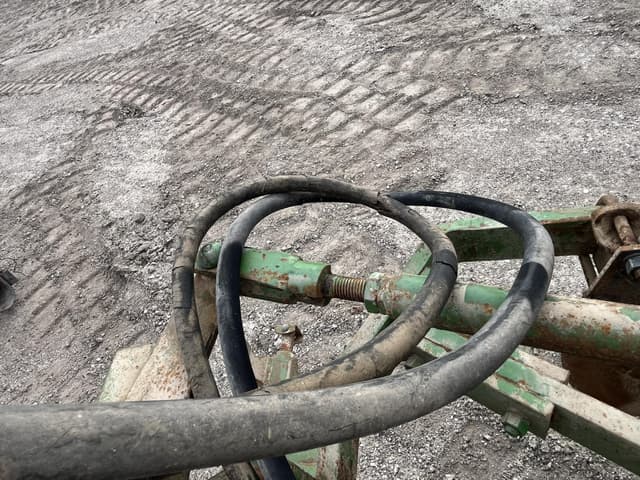 Image of John Deere F135A equipment image 4