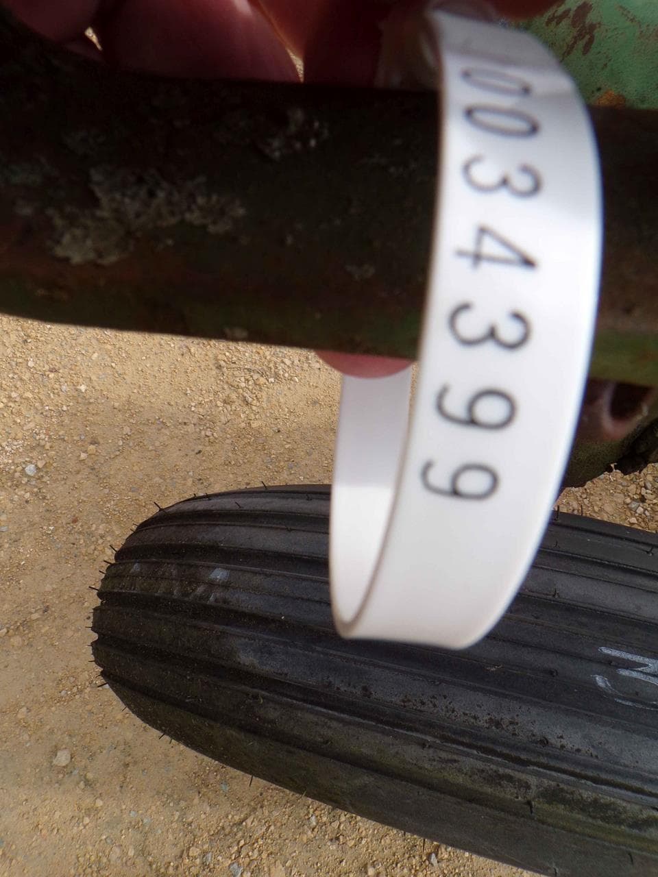 Image of John Deere F145 Image 1