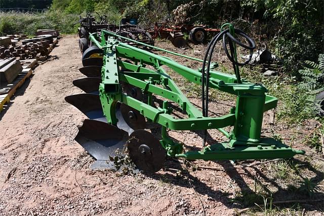 Image of John Deere F145 equipment image 1