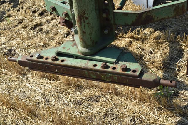 Image of John Deere F145 equipment image 3