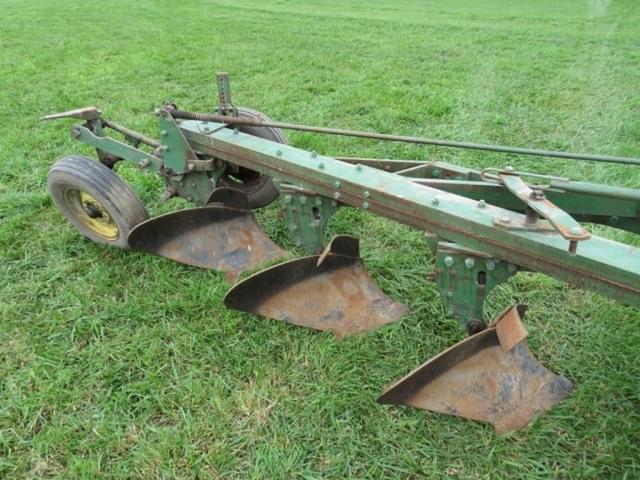 Image of John Deere F145H equipment image 2