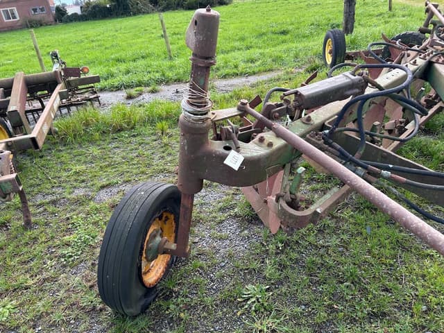 Image of John Deere F145H equipment image 2