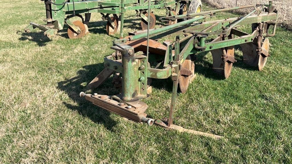 Image of John Deere F145H Image 1