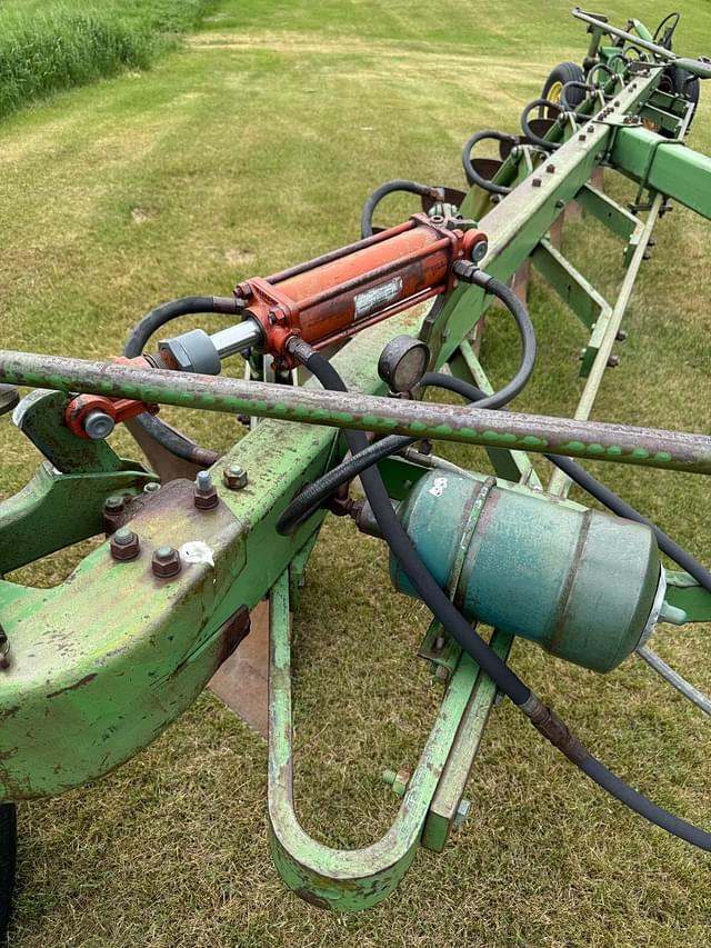 Image of John Deere F380 equipment image 3