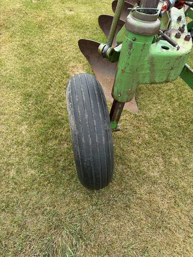 Image of John Deere F380 equipment image 4