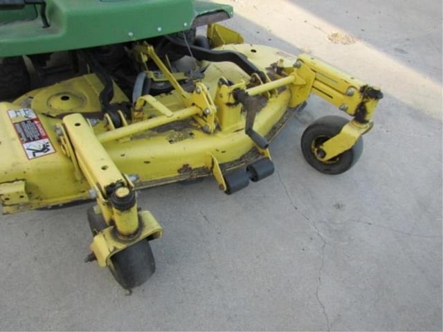 Image of John Deere F525 equipment image 4