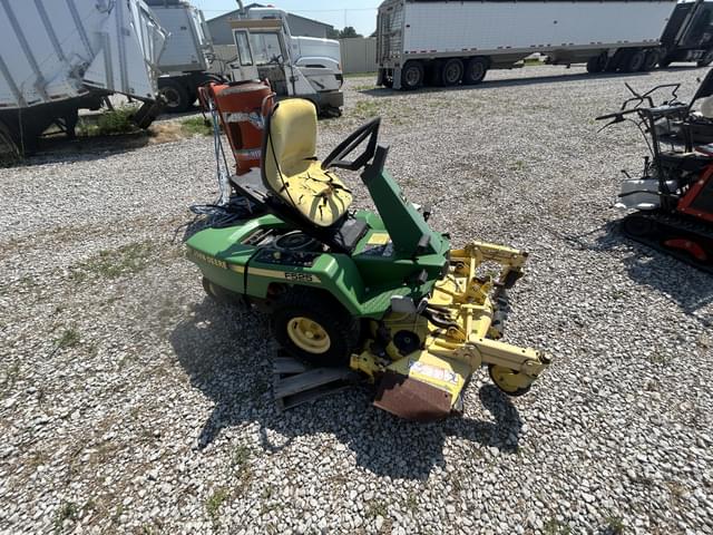 Image of John Deere F525 equipment image 1