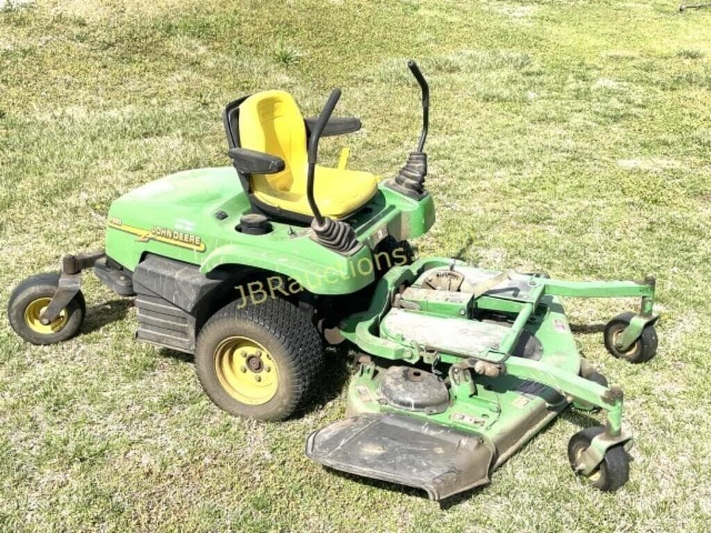 Image of John Deere F680 Primary image
