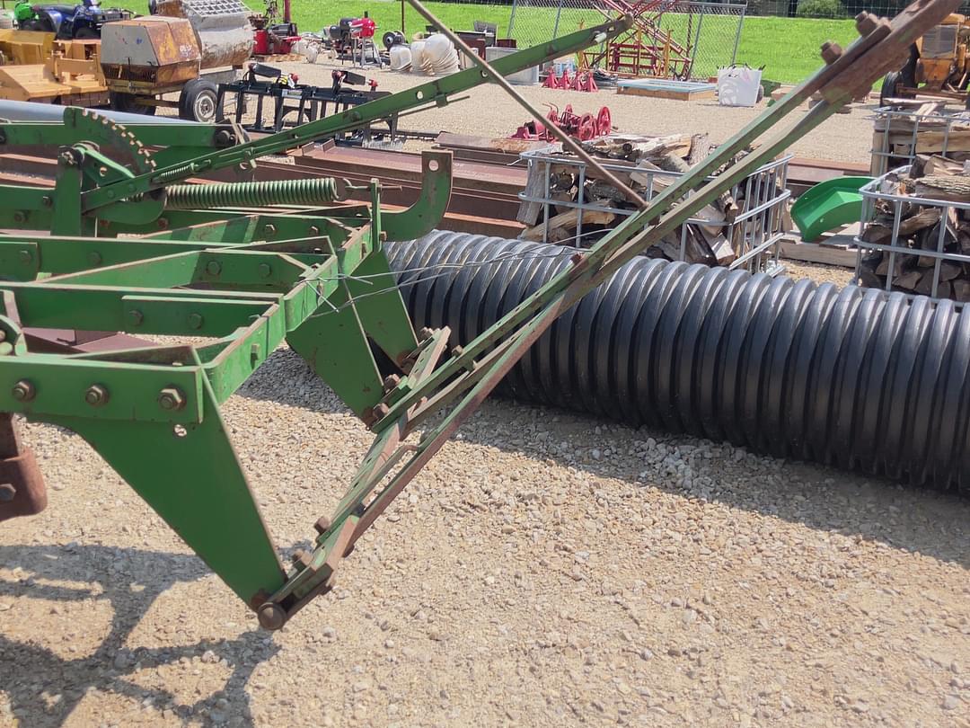 Image of John Deere F680A Image 1
