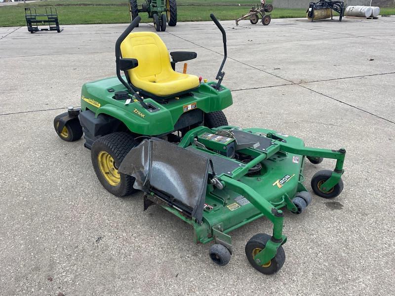 Image of John Deere F687 Primary image