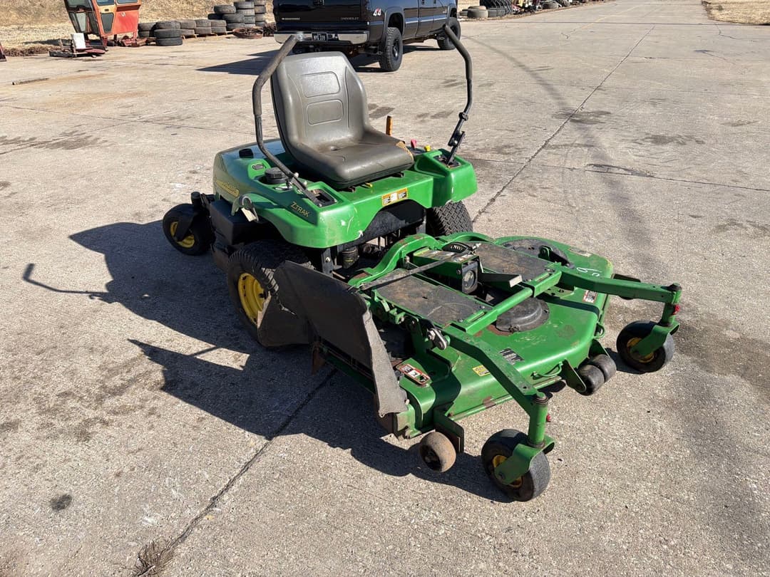 Image of John Deere F687 Primary image