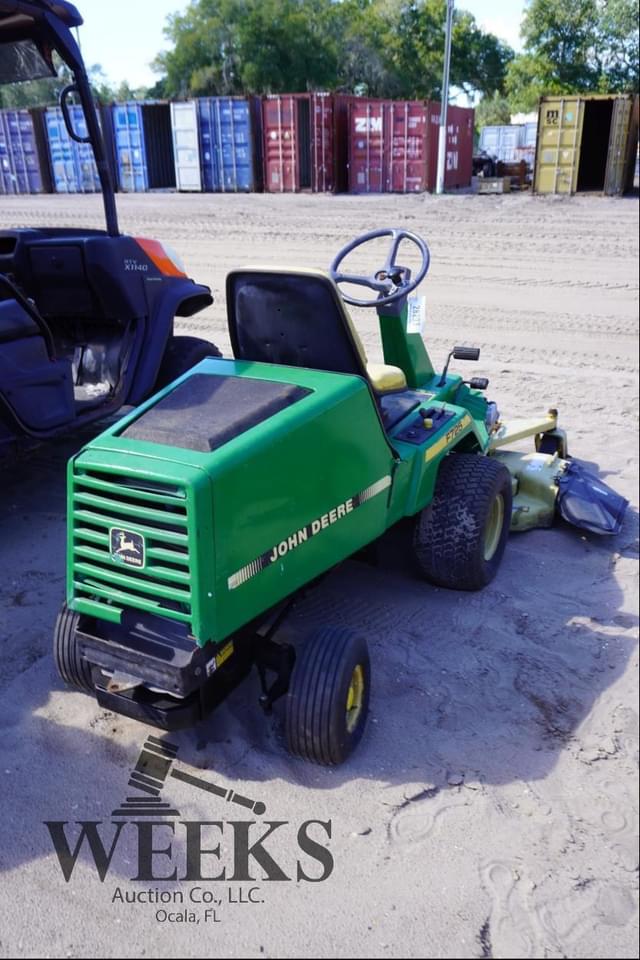Image of John Deere F725 equipment image 4