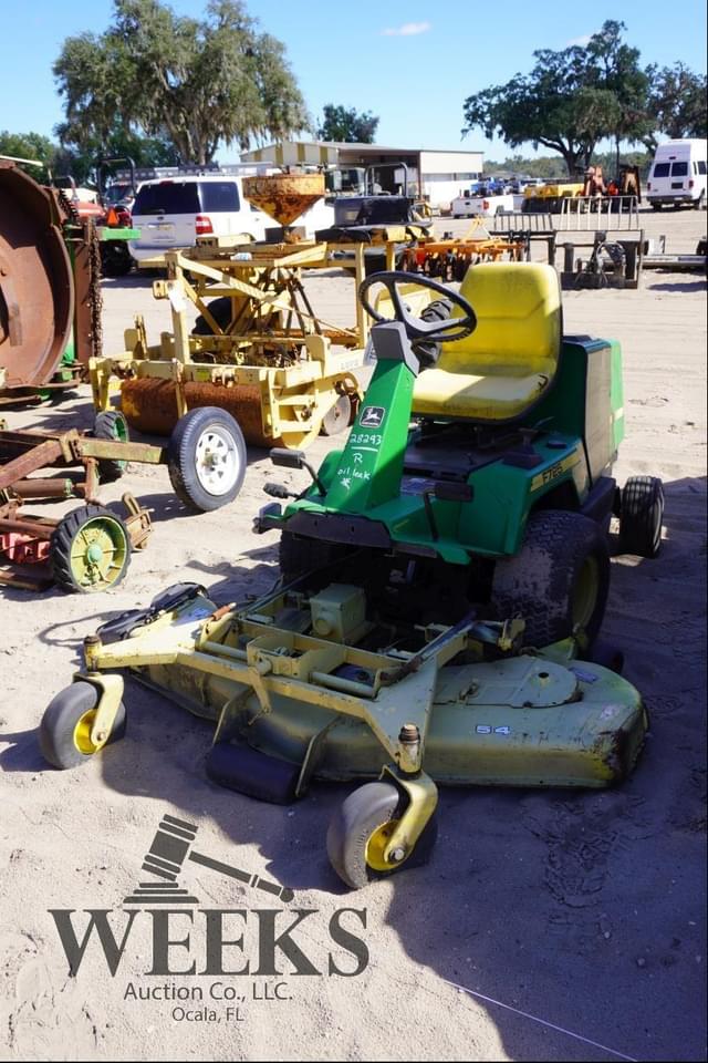 Image of John Deere F725 equipment image 2