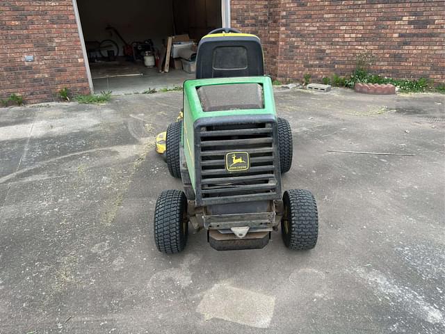 Image of John Deere F725 equipment image 4