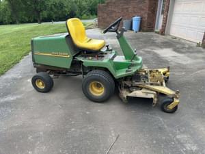 John Deere F725 Image