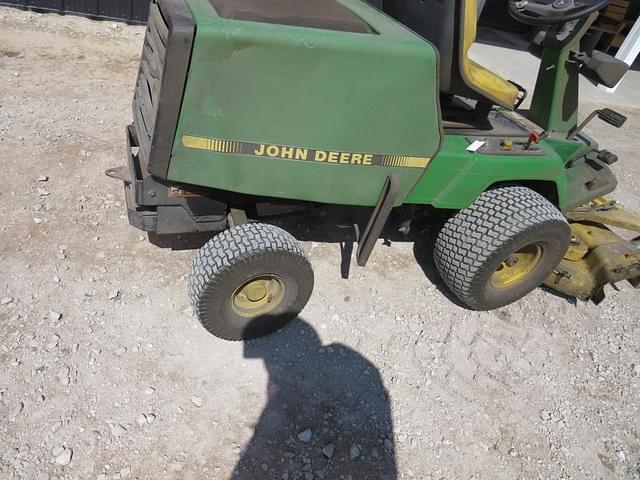 Image of John Deere F725 equipment image 2