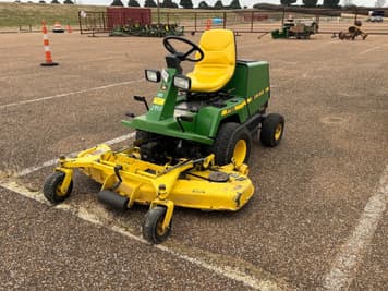Main image John Deere F725
