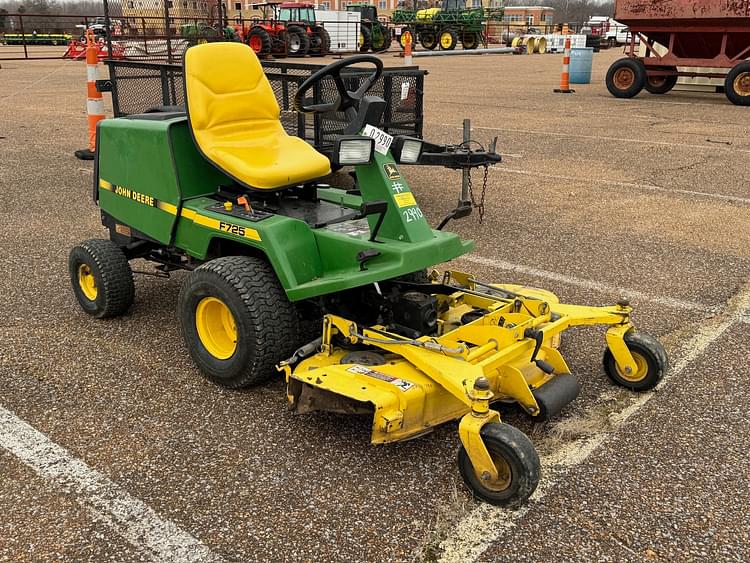 John on sale deere f725