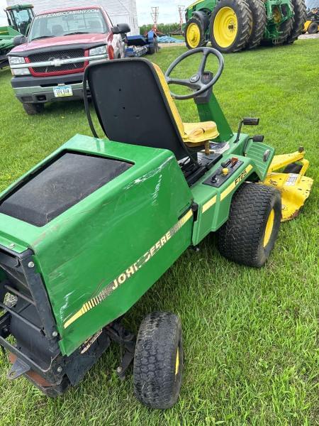 Image of John Deere F725 equipment image 4