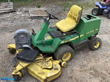 Main image John Deere F725