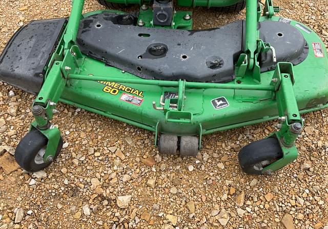 Image of John Deere F735 equipment image 4