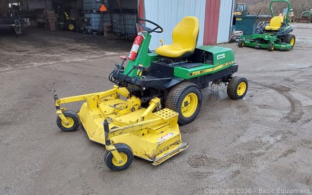 Image of John Deere F915 equipment image 1