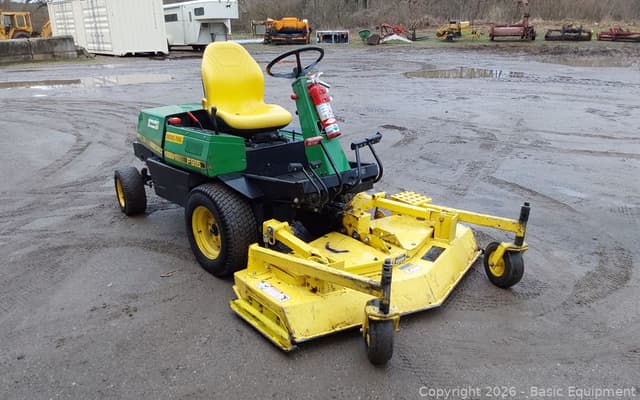 Image of John Deere F915 equipment image 3