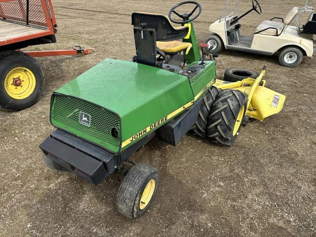 Image of John Deere F930 equipment image 2