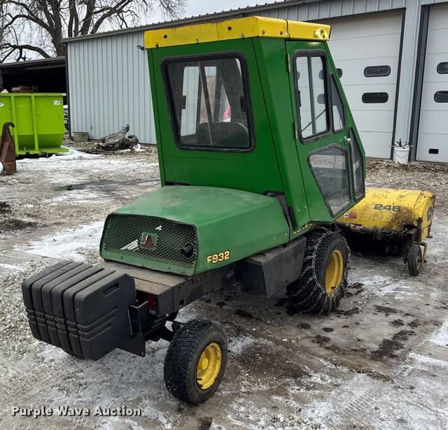 Image of John Deere F932 equipment image 4