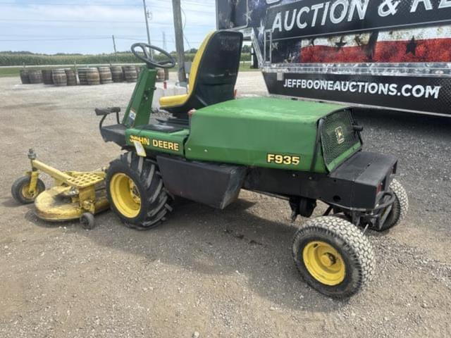 Image of John Deere F935 equipment image 1