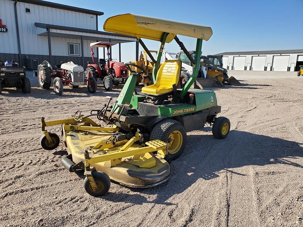 Image of John Deere F935 Primary image