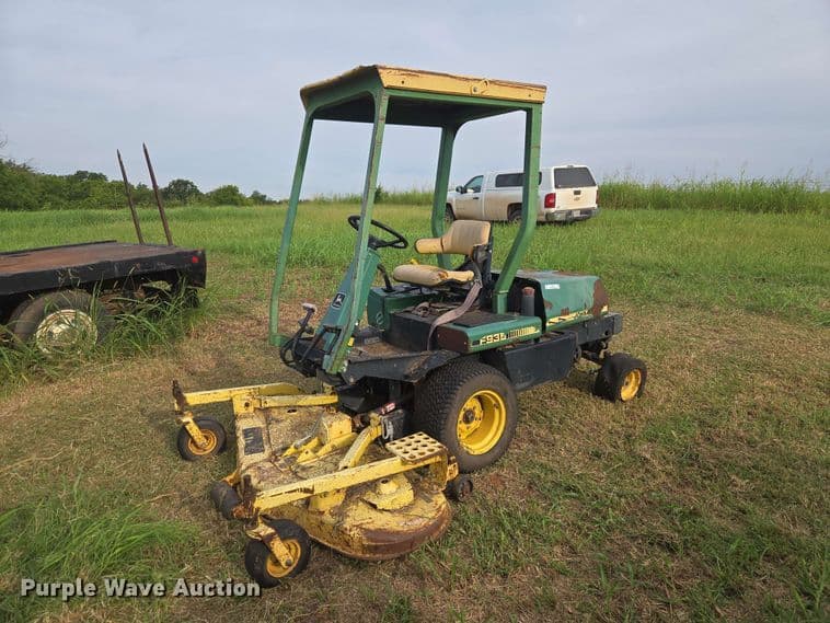 Image of John Deere F935 Primary image