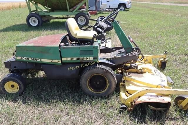 Image of John Deere F935 equipment image 1